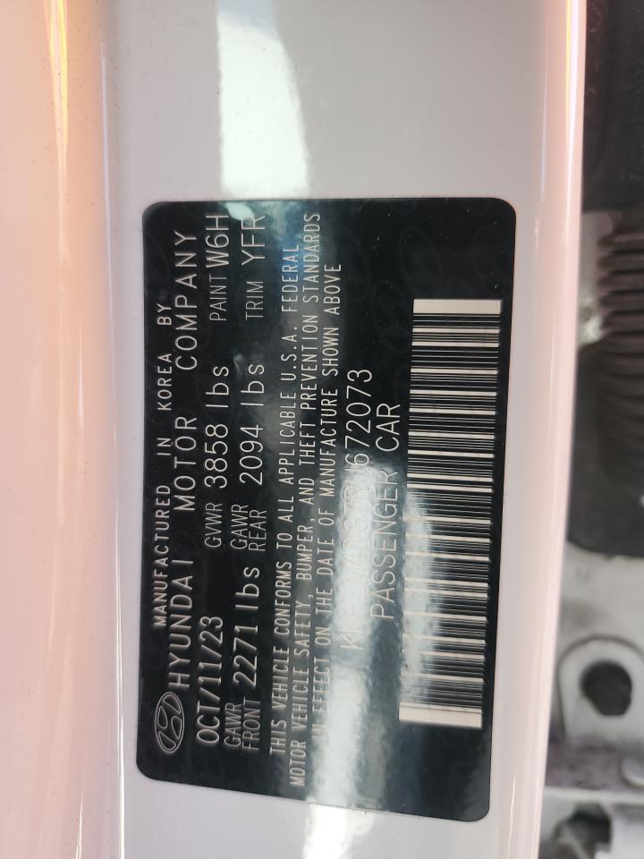 2024 Hyundai Elantra - Image 12