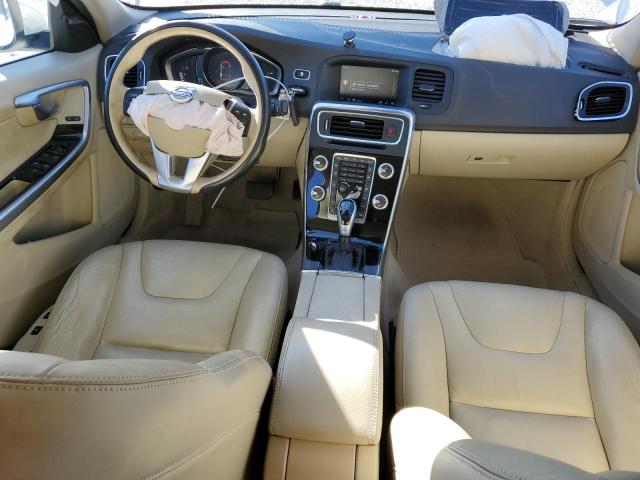  VOLVO S60 2015 Білий