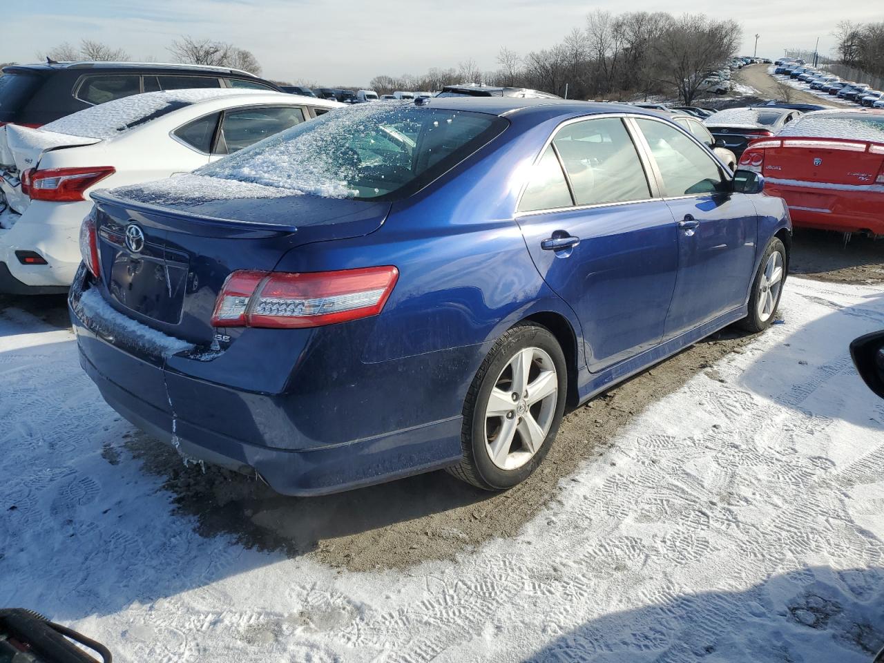 2011 Toyota Camry - Image 3