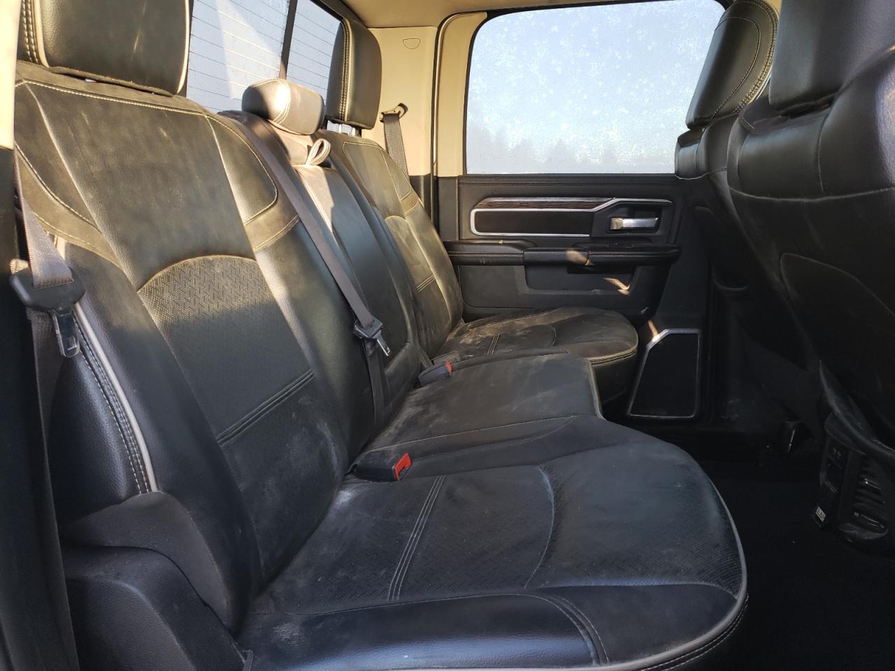 2021 RAM 2500 - Image 10