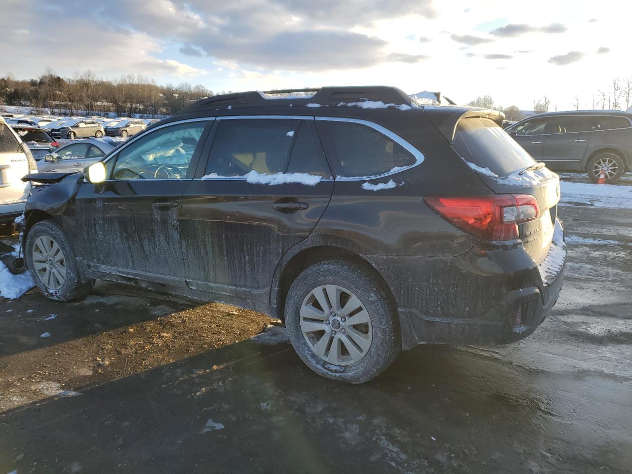 2018 Subaru Outback - Image 2