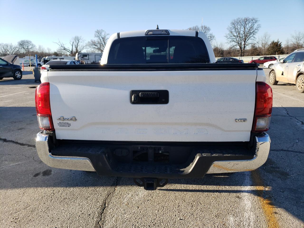 2018 Toyota Tacoma - Image 6