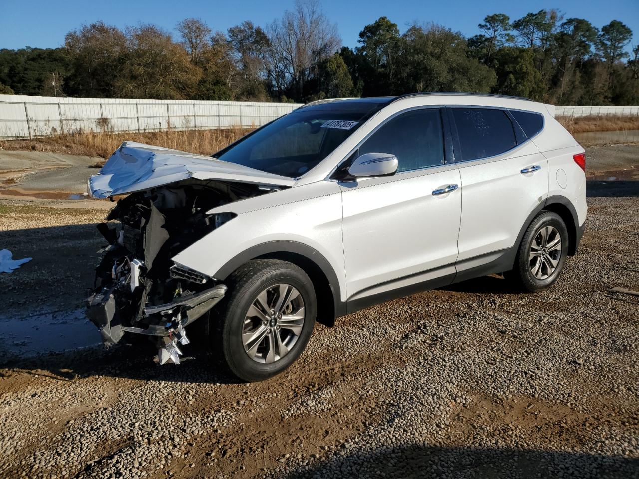 2016 Hyundai Santa Fe - Image 1
