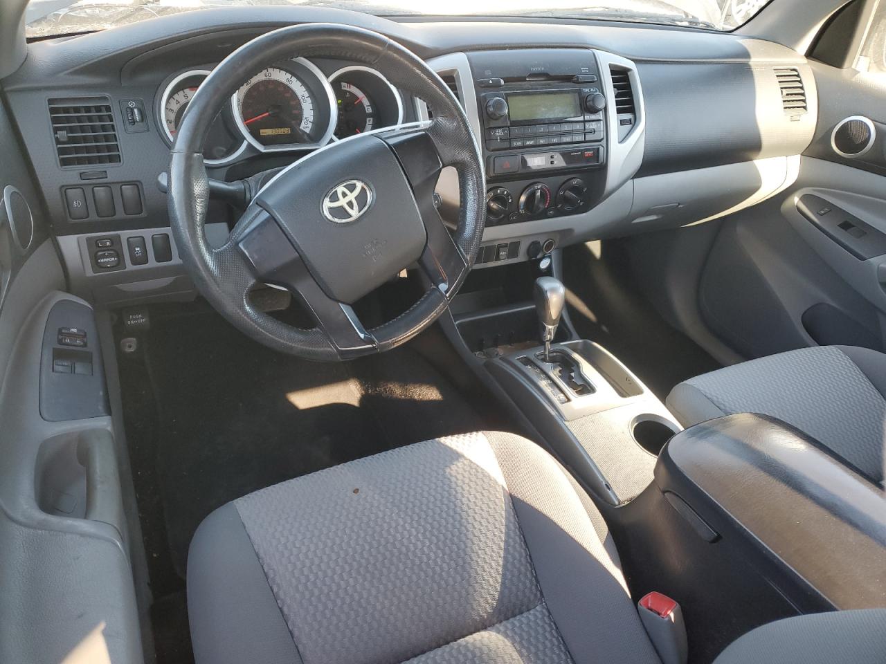 2012 Toyota Tacoma - Image 8