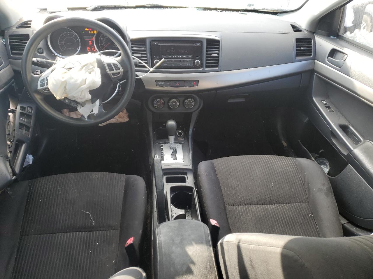 2014 Mitsubishi Lancer - Image 8