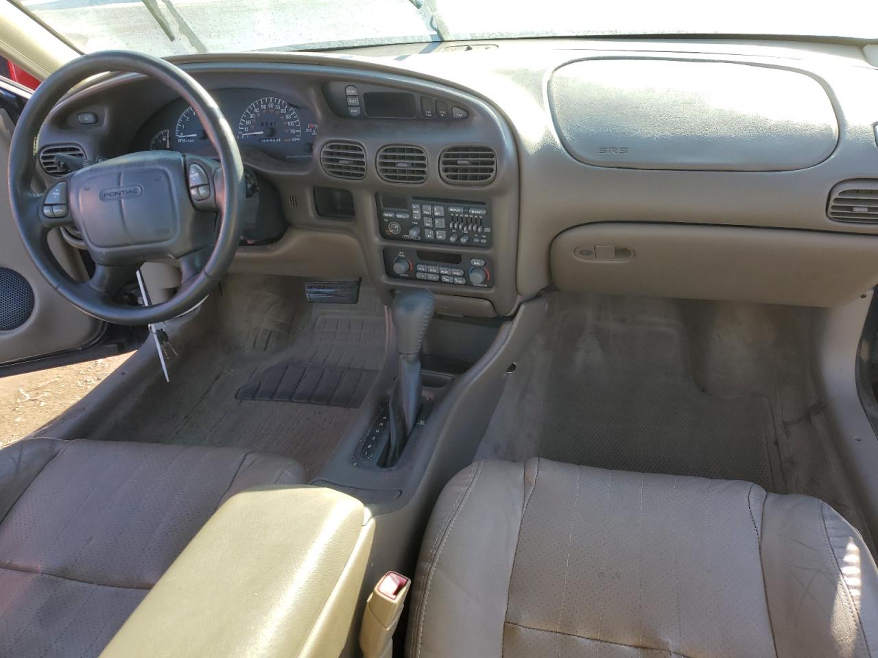 2000 Pontiac Grand Prix - Image 8