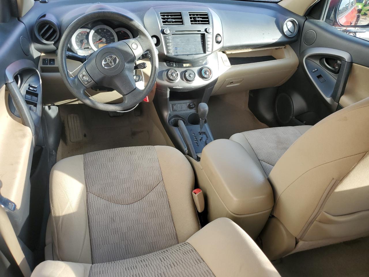 2012 Toyota RAV 4 - Image 8