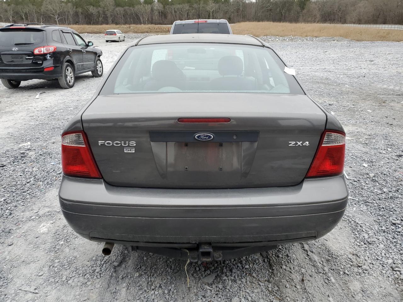 2005 Ford Focus - Image 6