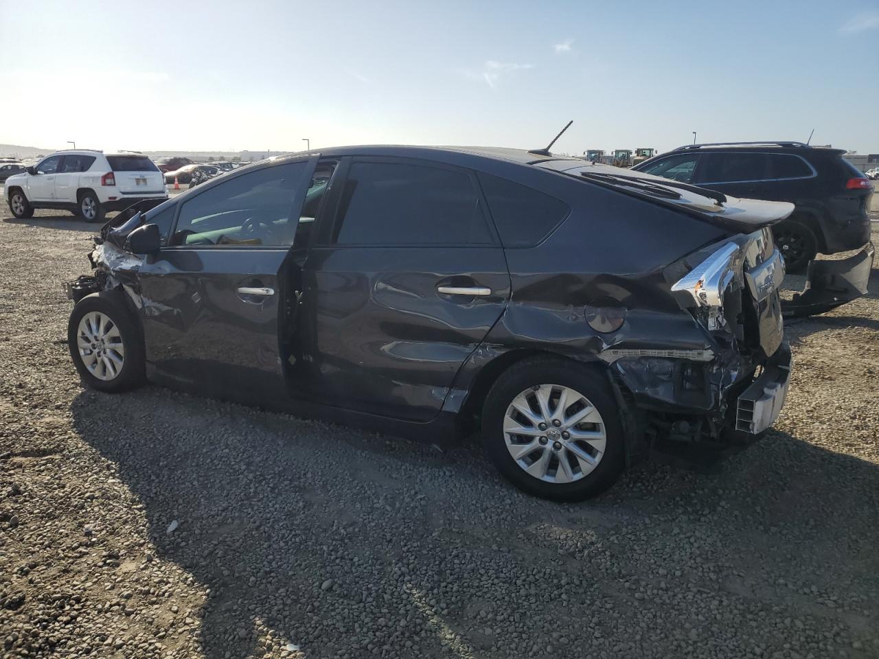 2015 Toyota Prius - Image 2