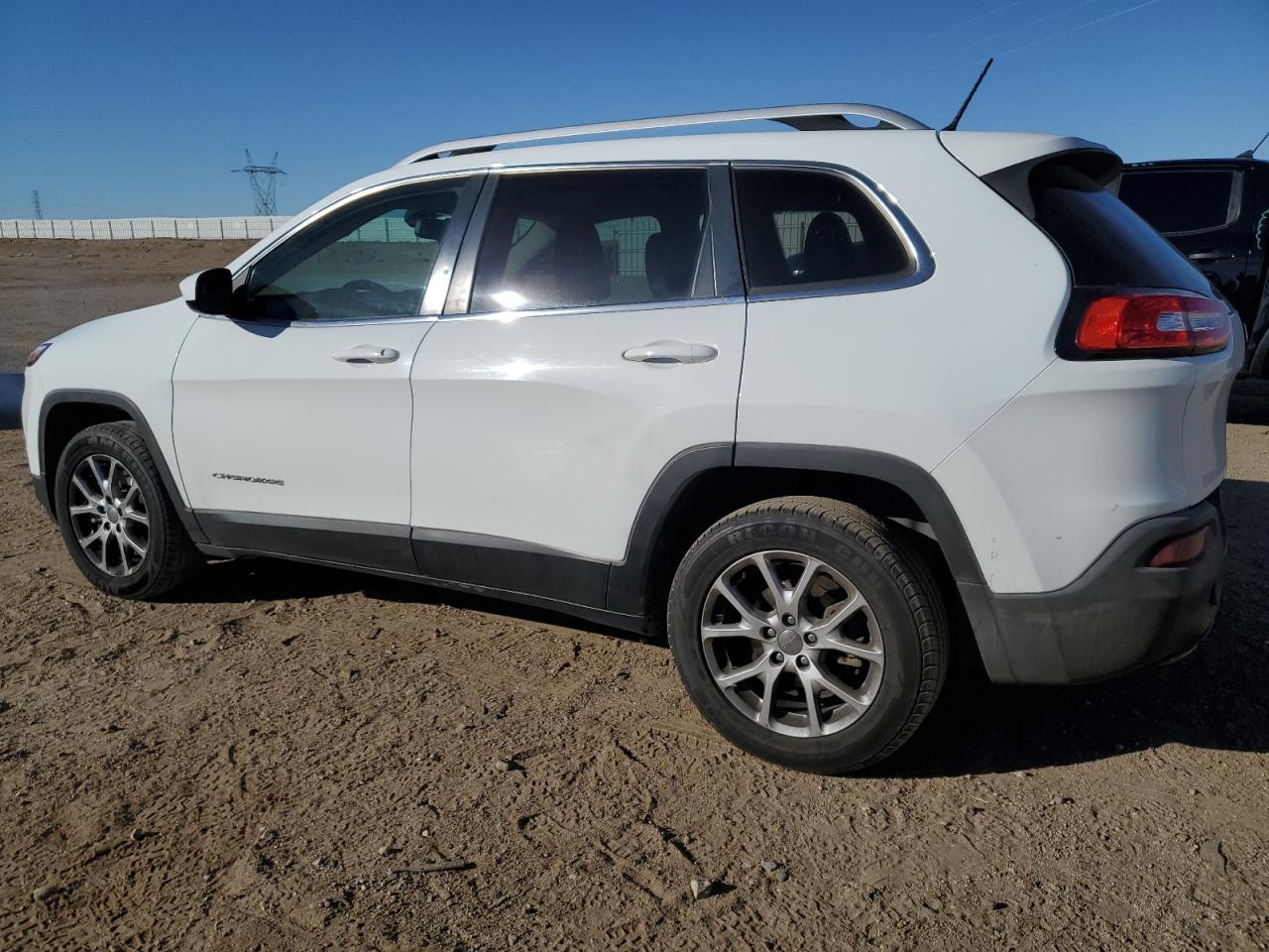 2014 Jeep Grand Cherokee - Image 2