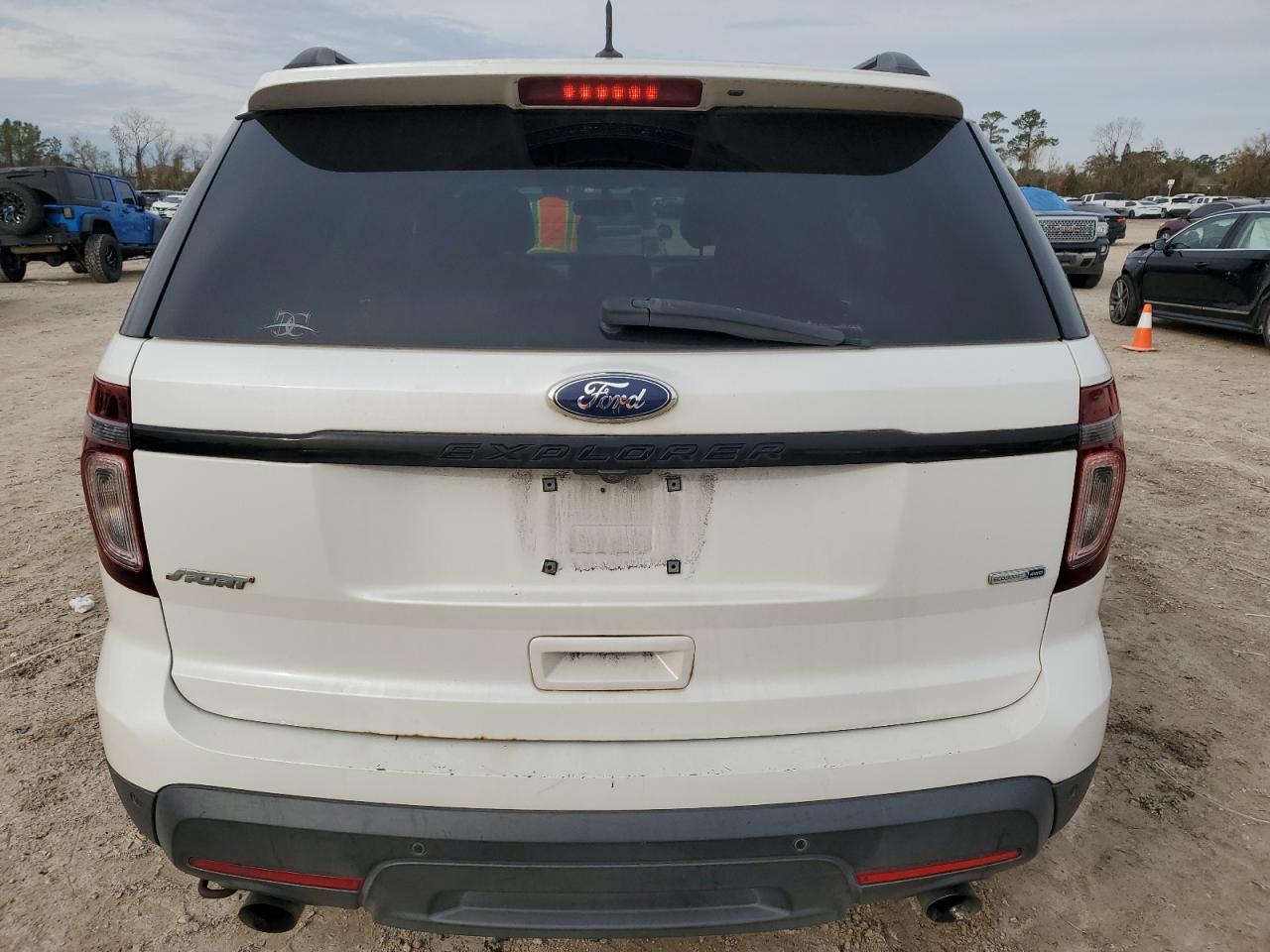2013 Ford Explorer - Image 6