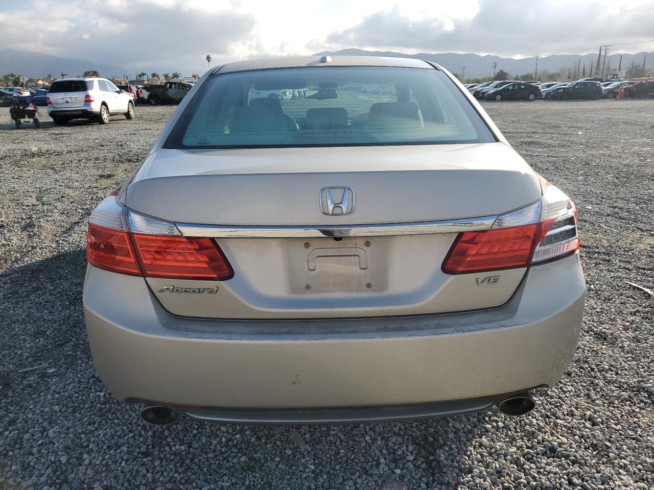 2013 Honda Accord - Image 6