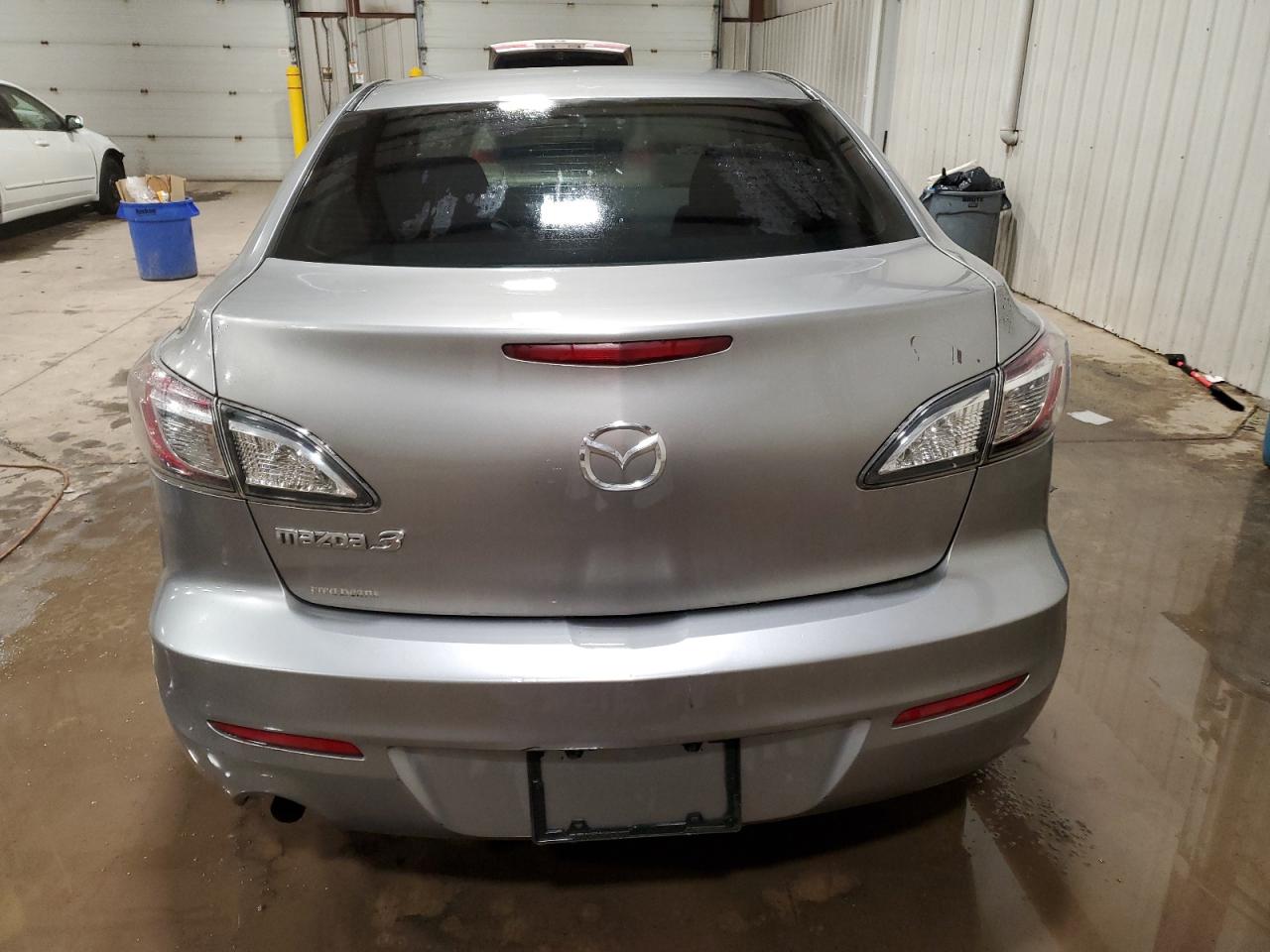 2012 Mazda 3 - Image 6