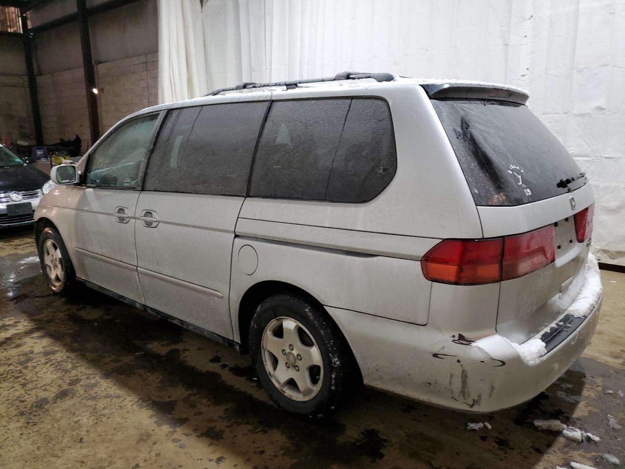 2001 Honda Odyssey - Image 2