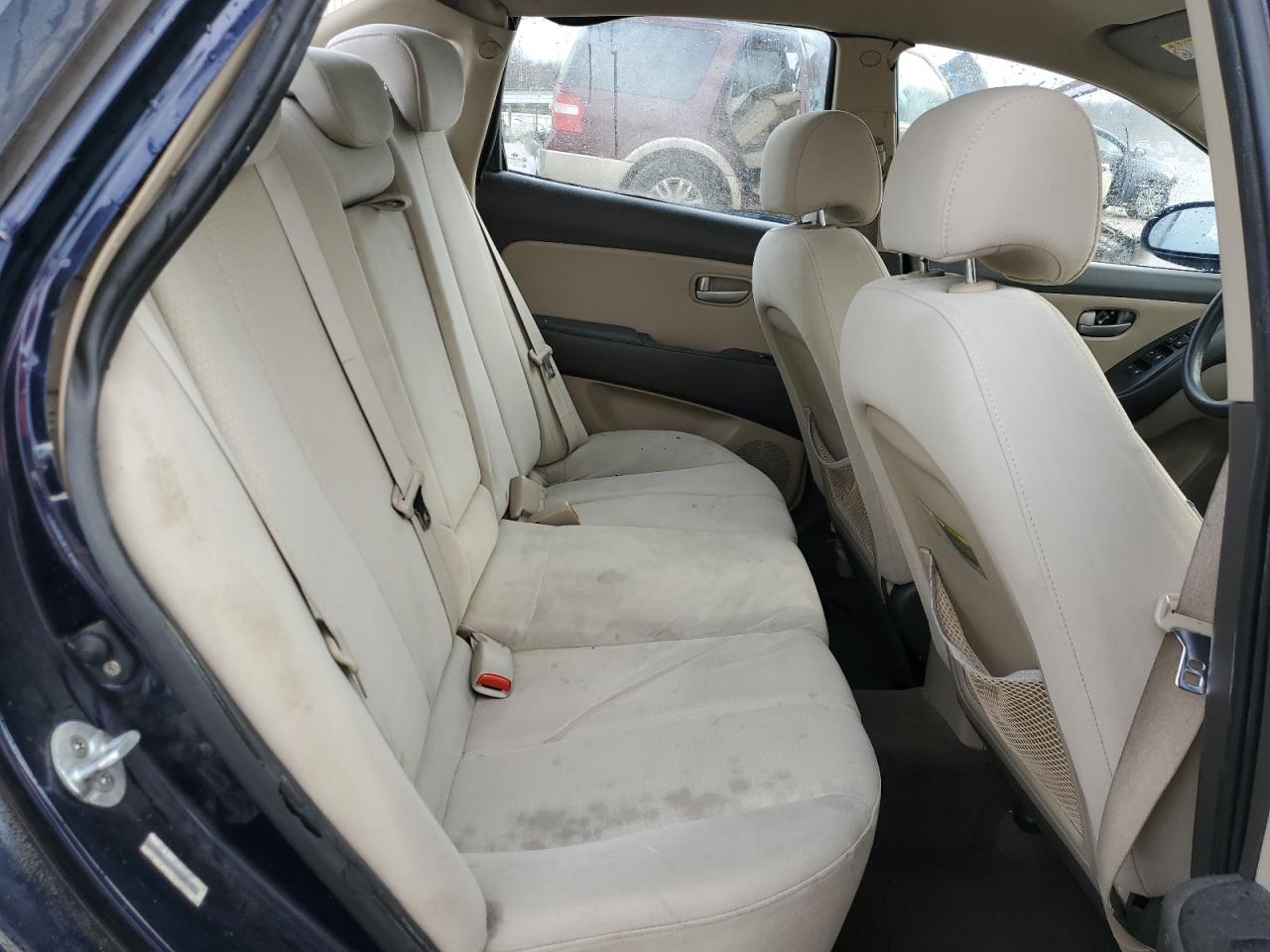 2009 Hyundai Elantra - Image 10