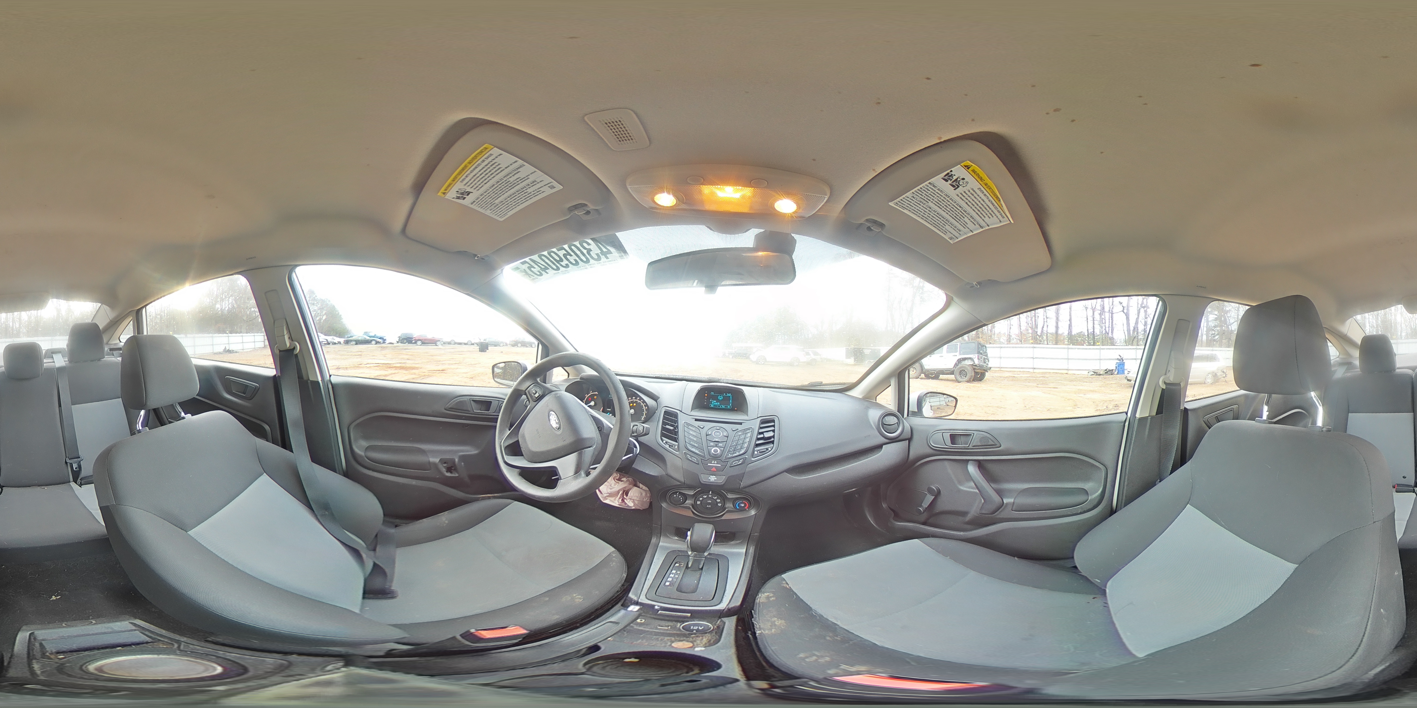 2016 Ford Fiesta - Image 12