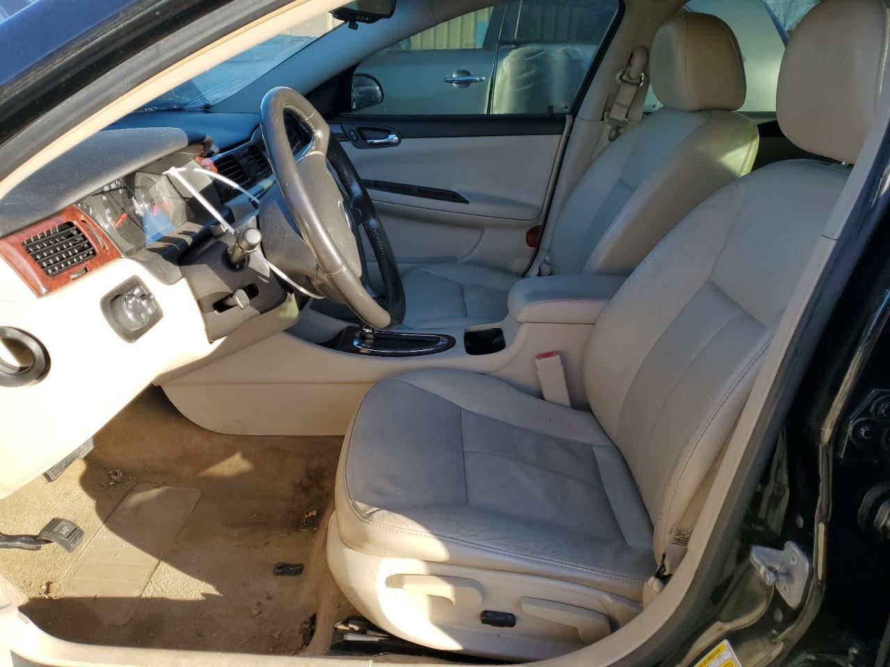 2009 Chevrolet Impala - Image 7