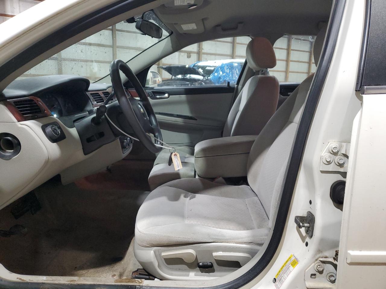 2008 Chevrolet Impala - Image 7
