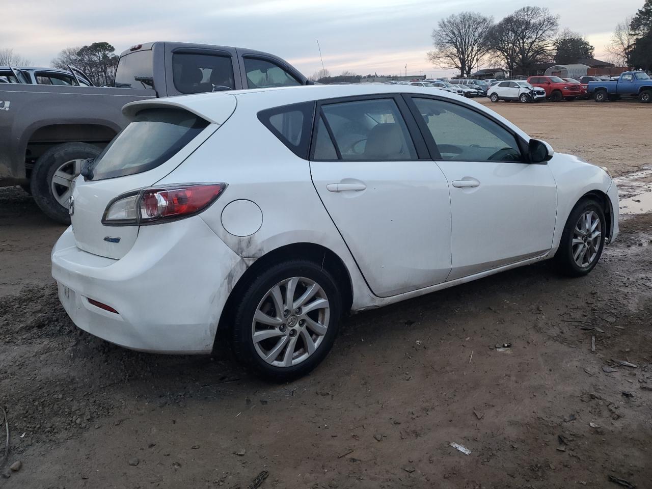 2012 Mazda 3 - Image 3