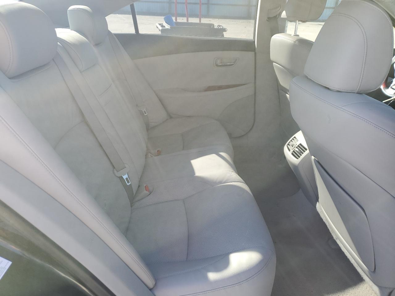 2008 Lexus ES - Image 10