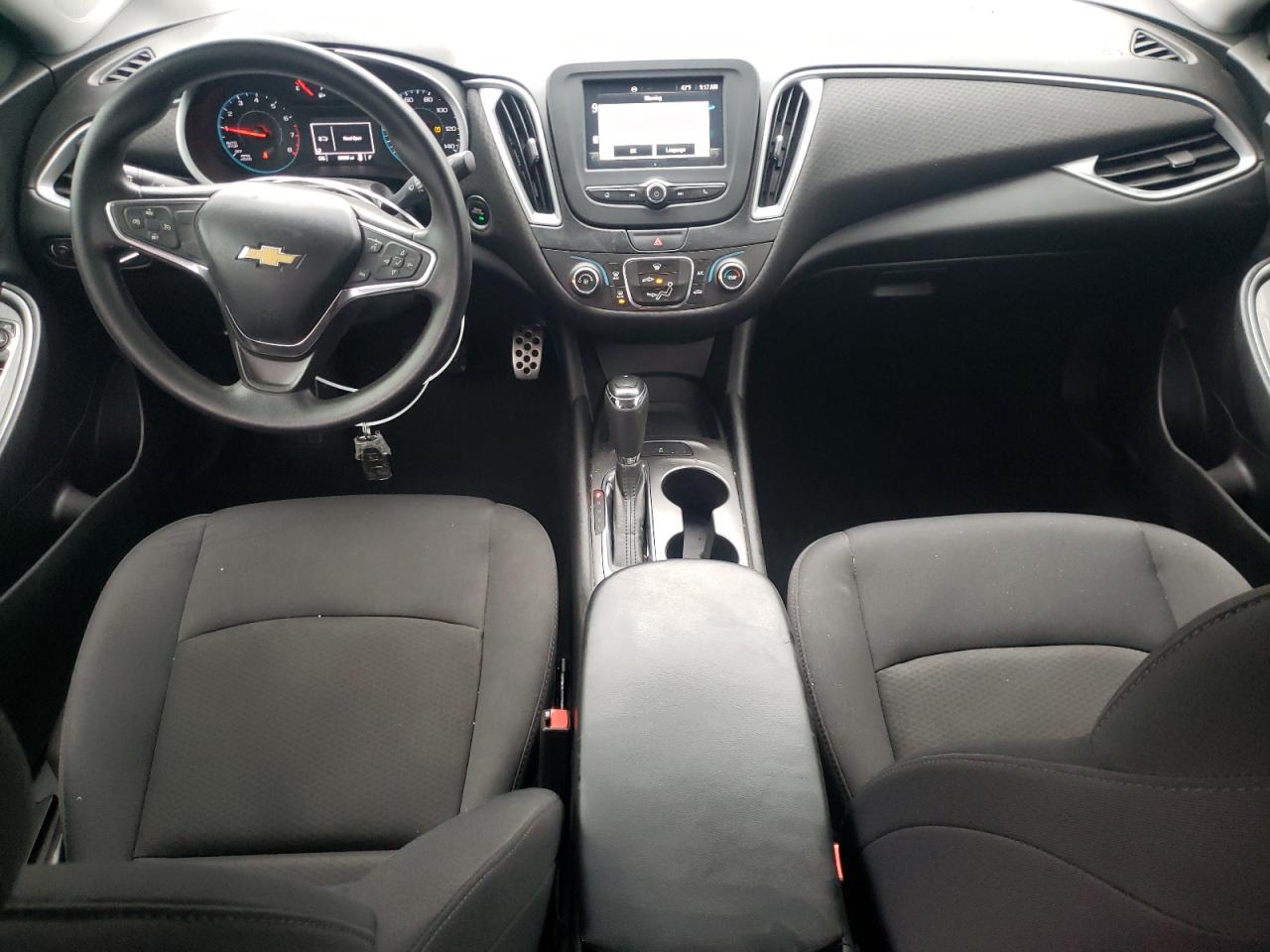 2016 Chevrolet Malibu - Image 8