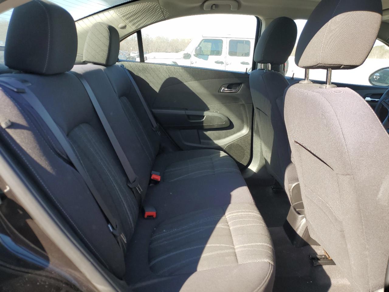 2014 Chevrolet Sonic - Image 10