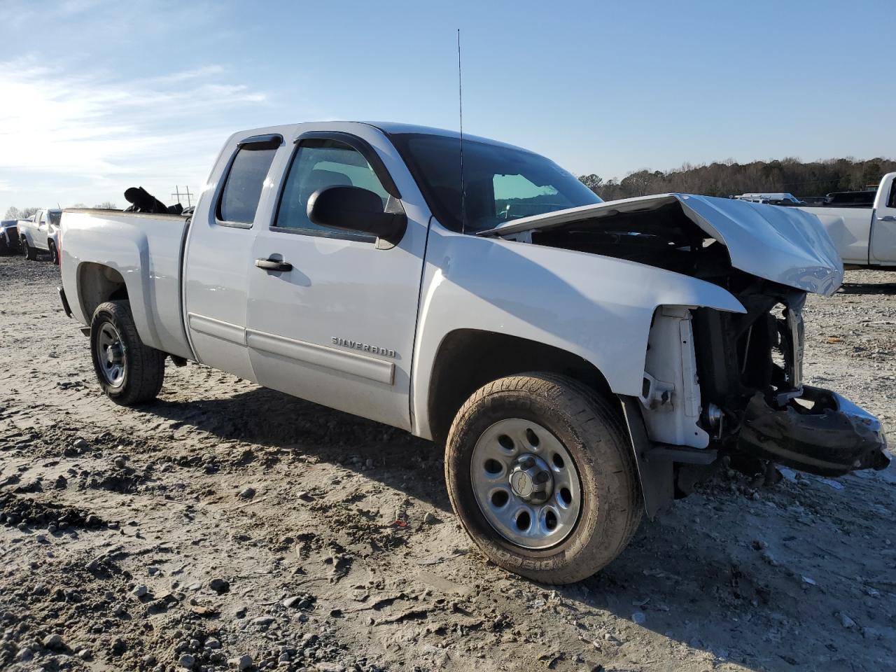 2012 Chevrolet Silverado - Image 4