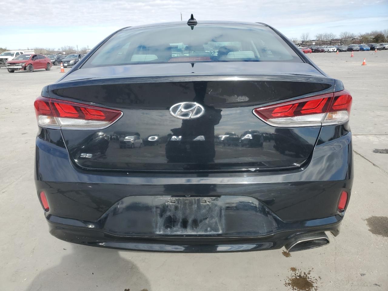 2018 Hyundai Sonata - Image 6