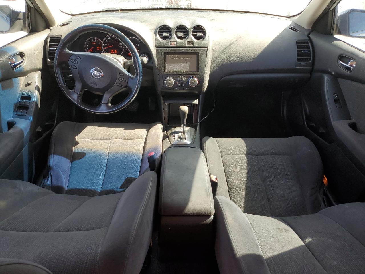 2011 Nissan Altima - Image 8