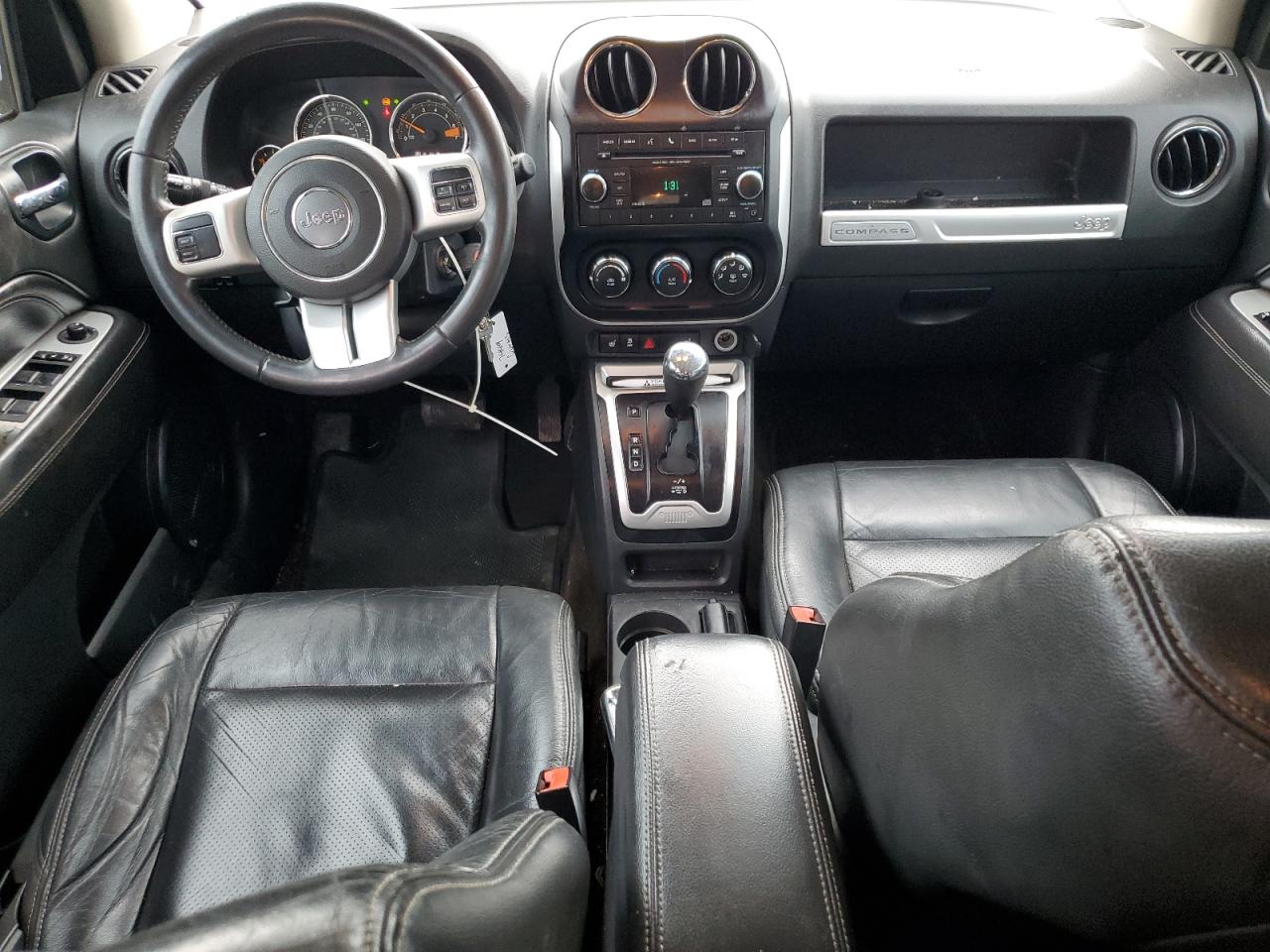 2015 Jeep Compass - Image 8