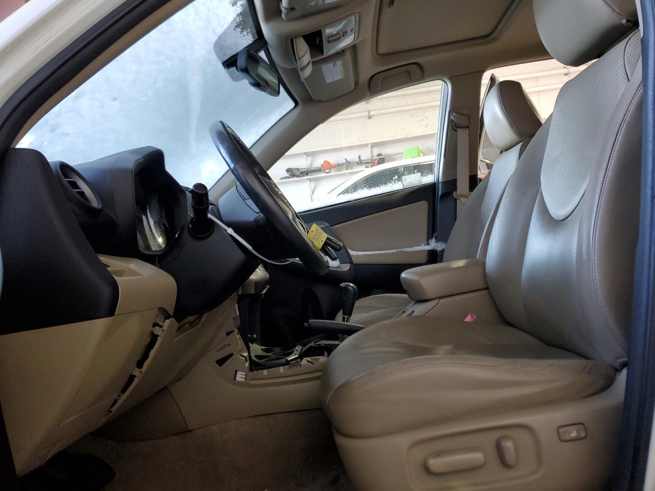 2009 Toyota RAV 4 - Image 7