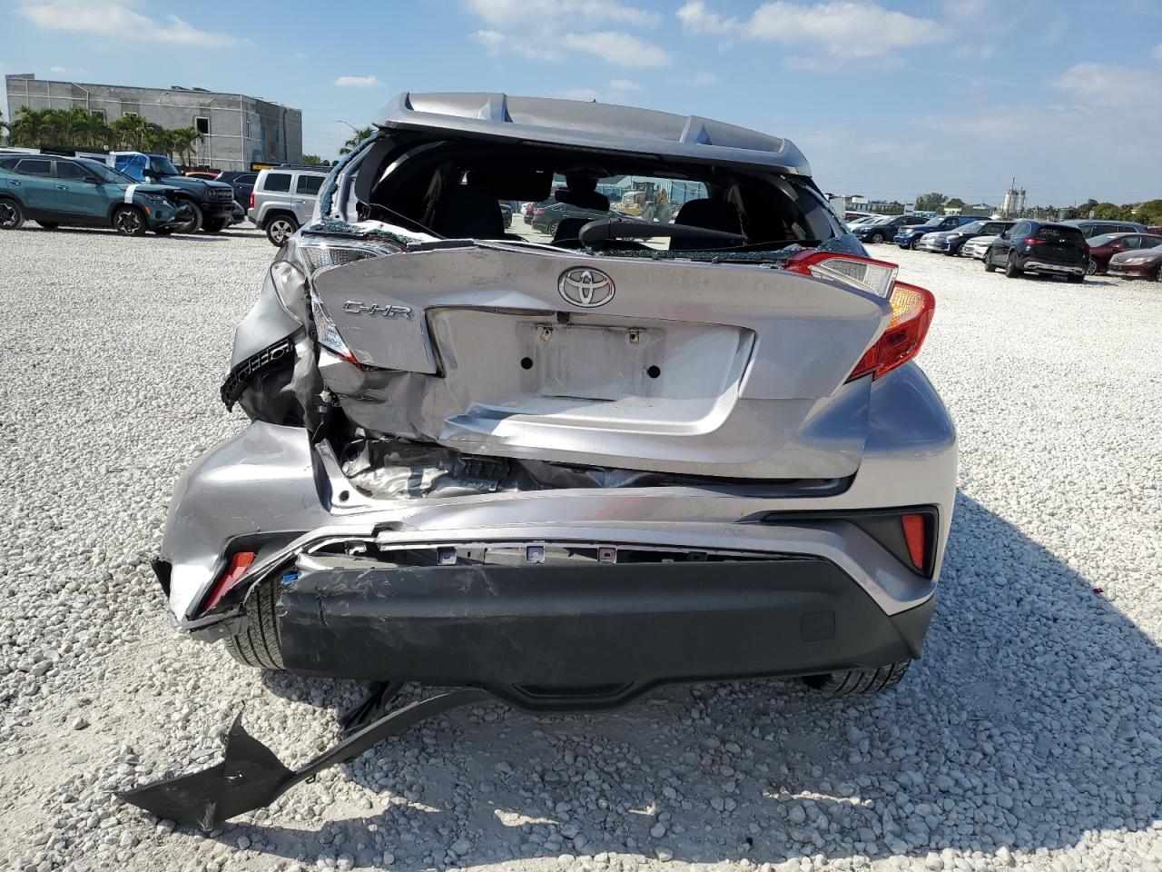 2018 Toyota C-HR - Image 6