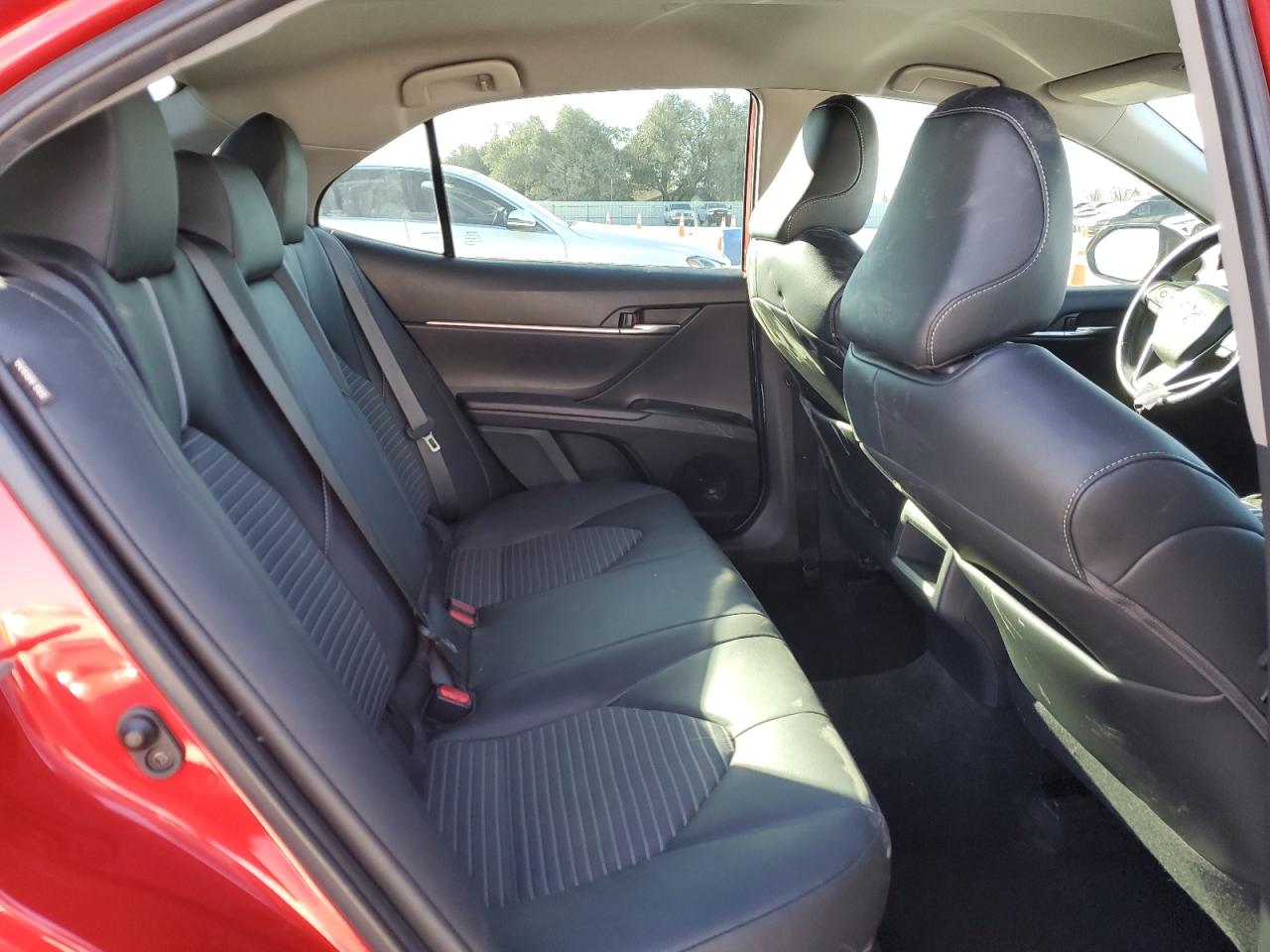2020 Toyota Camry - Image 11