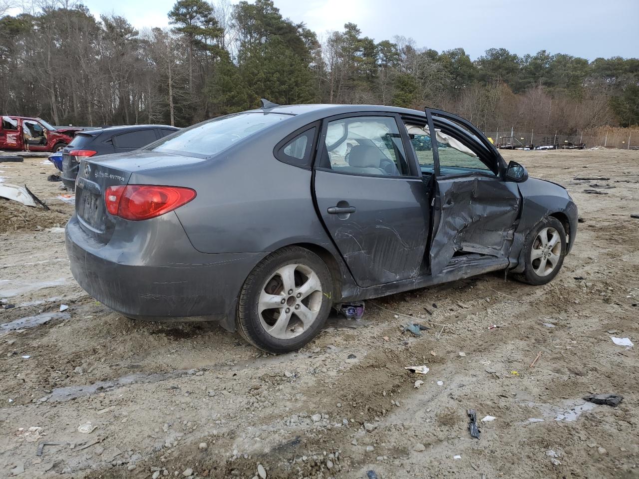 2009 Hyundai Elantra - Image 3