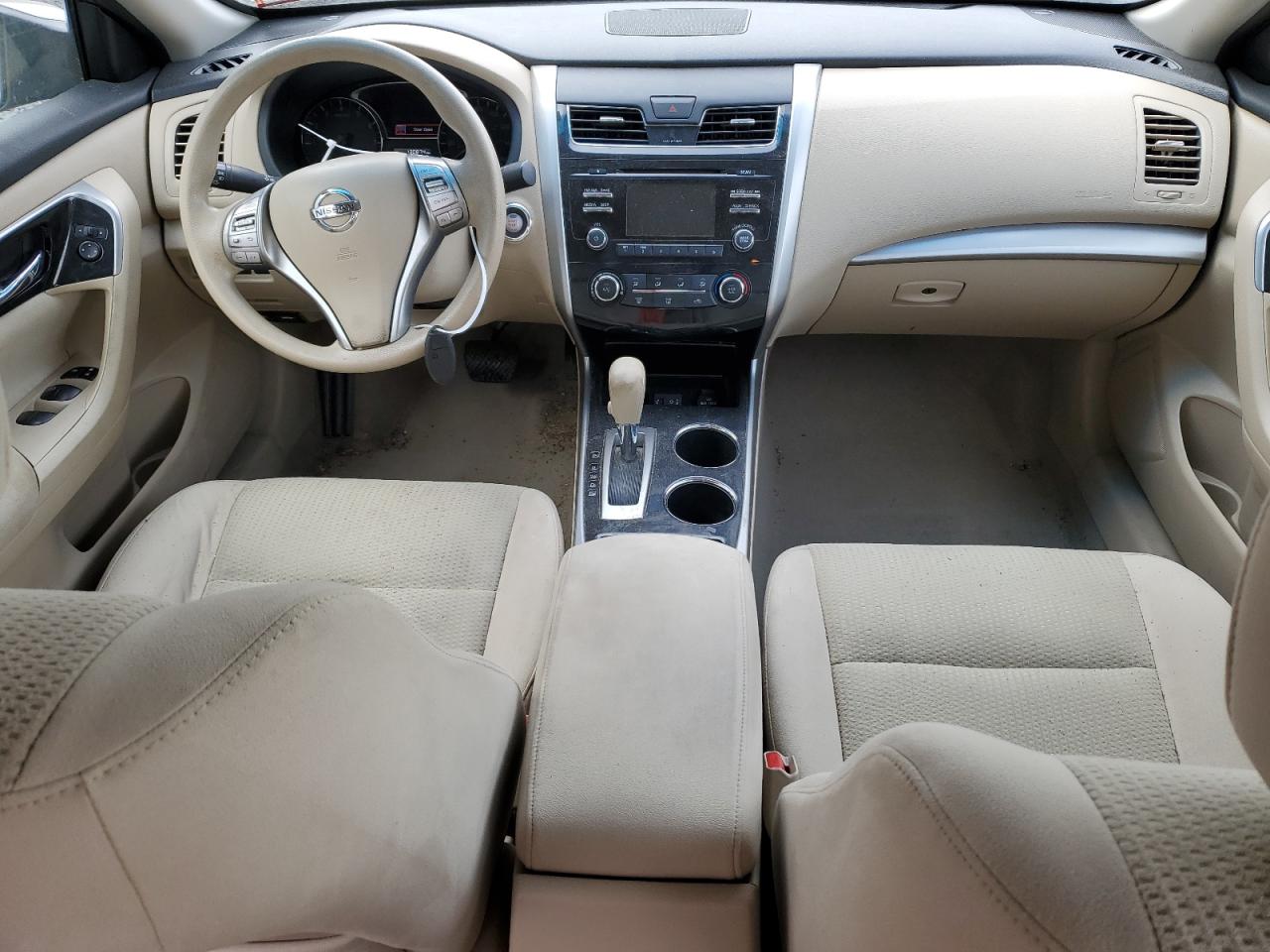 2014 Nissan Altima - Image 8