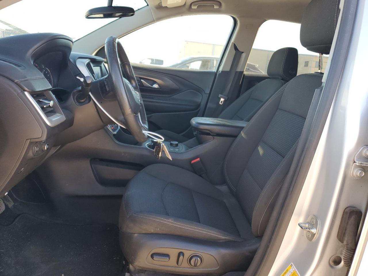 2022 GMC Terrain - Image 7