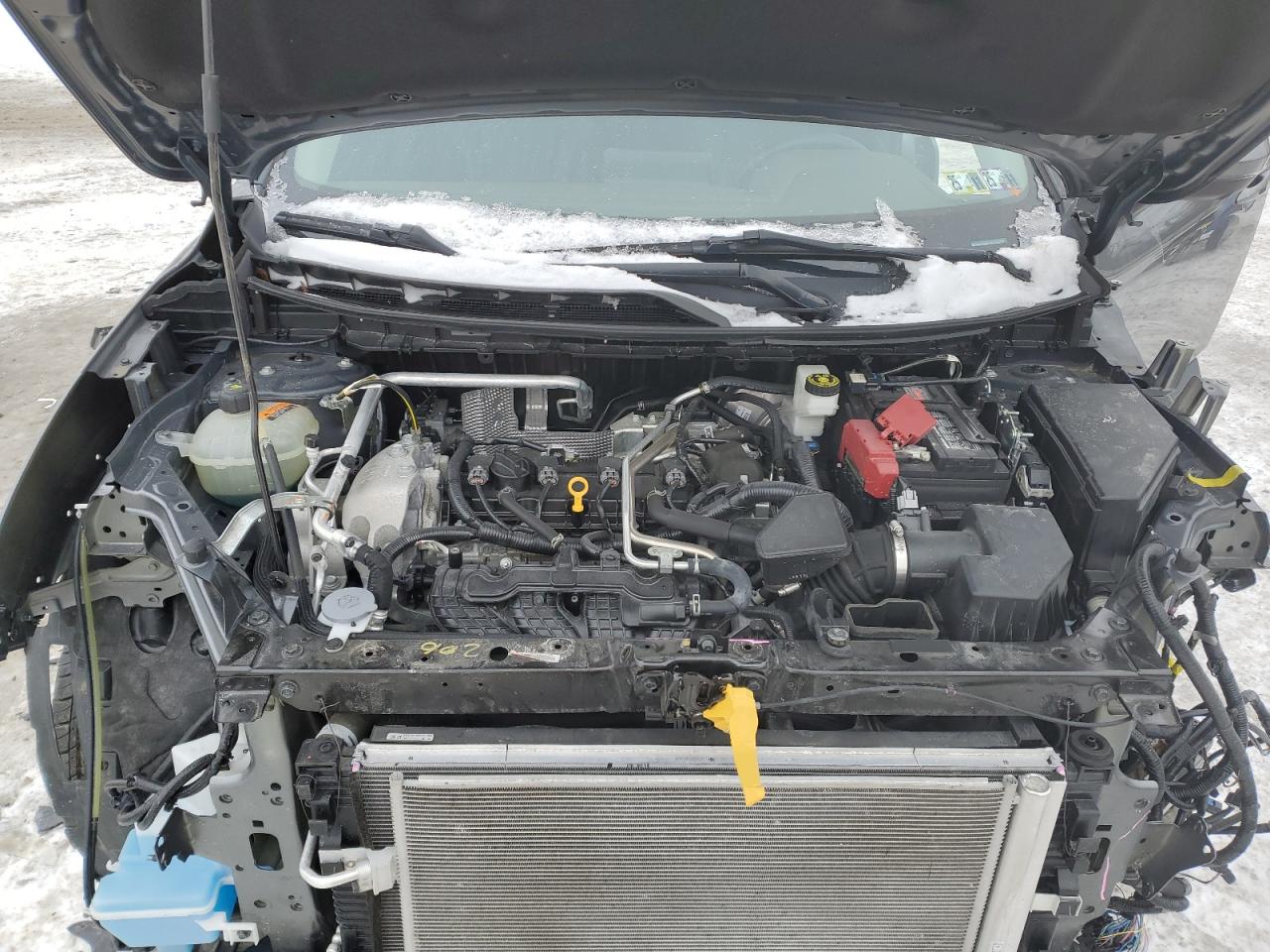 2021 Nissan Rogue - Image 12