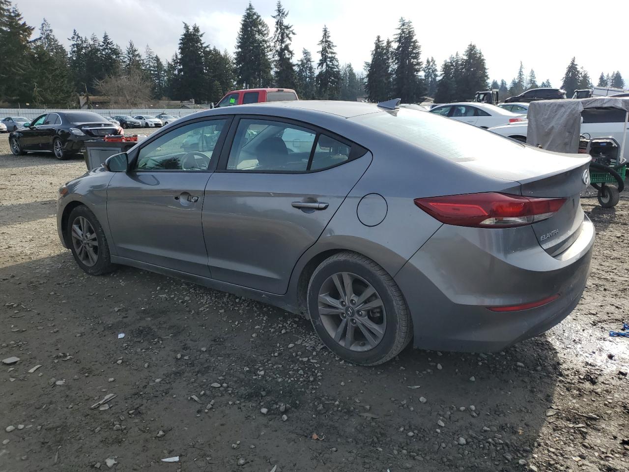2018 Hyundai Elantra - Image 2