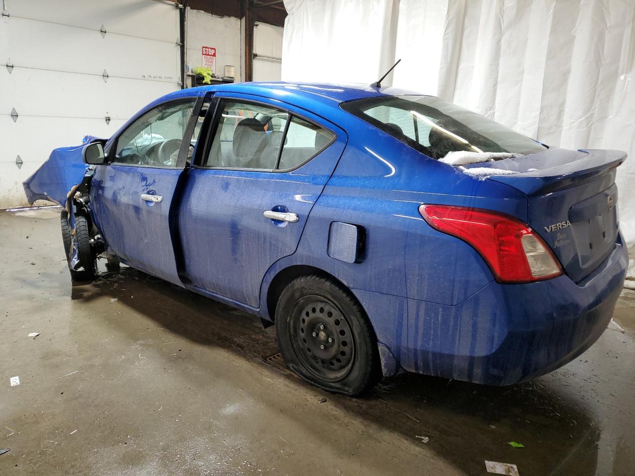 2014 Nissan Versa - Image 2