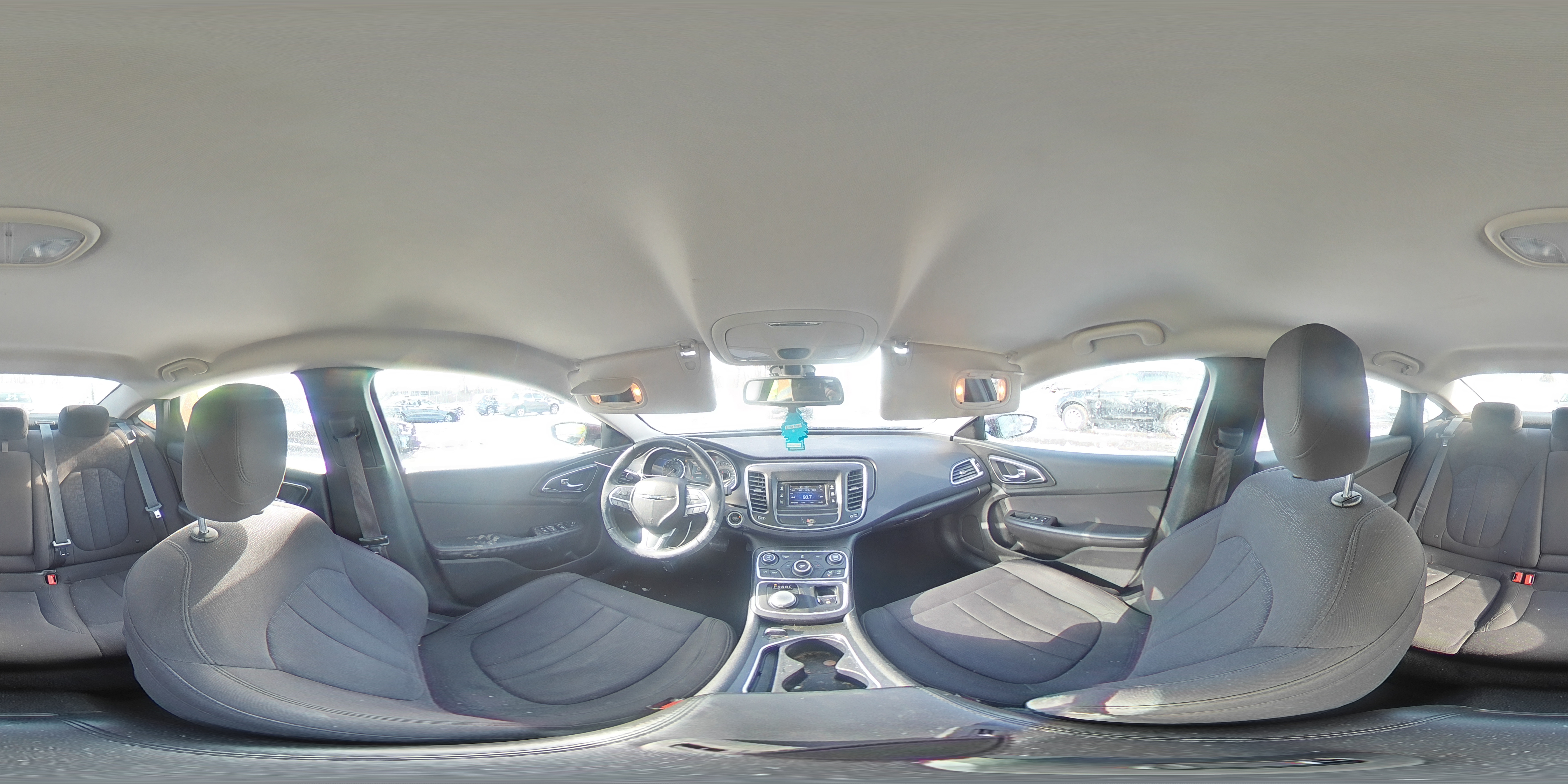 2015 Chrysler 200 - Image 12