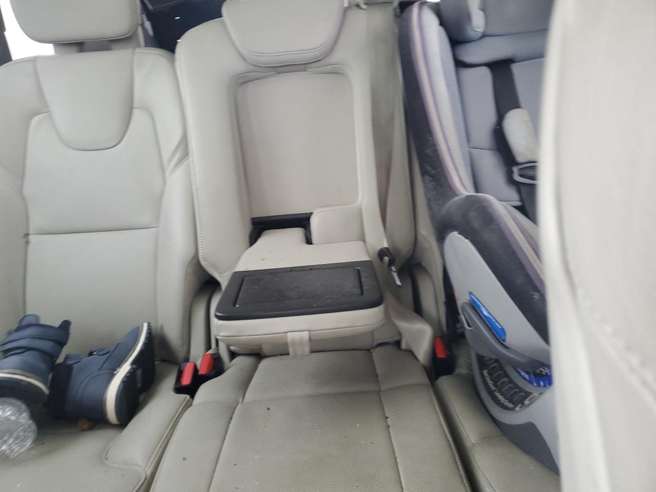 2017 Volvo XC90 - Image 10