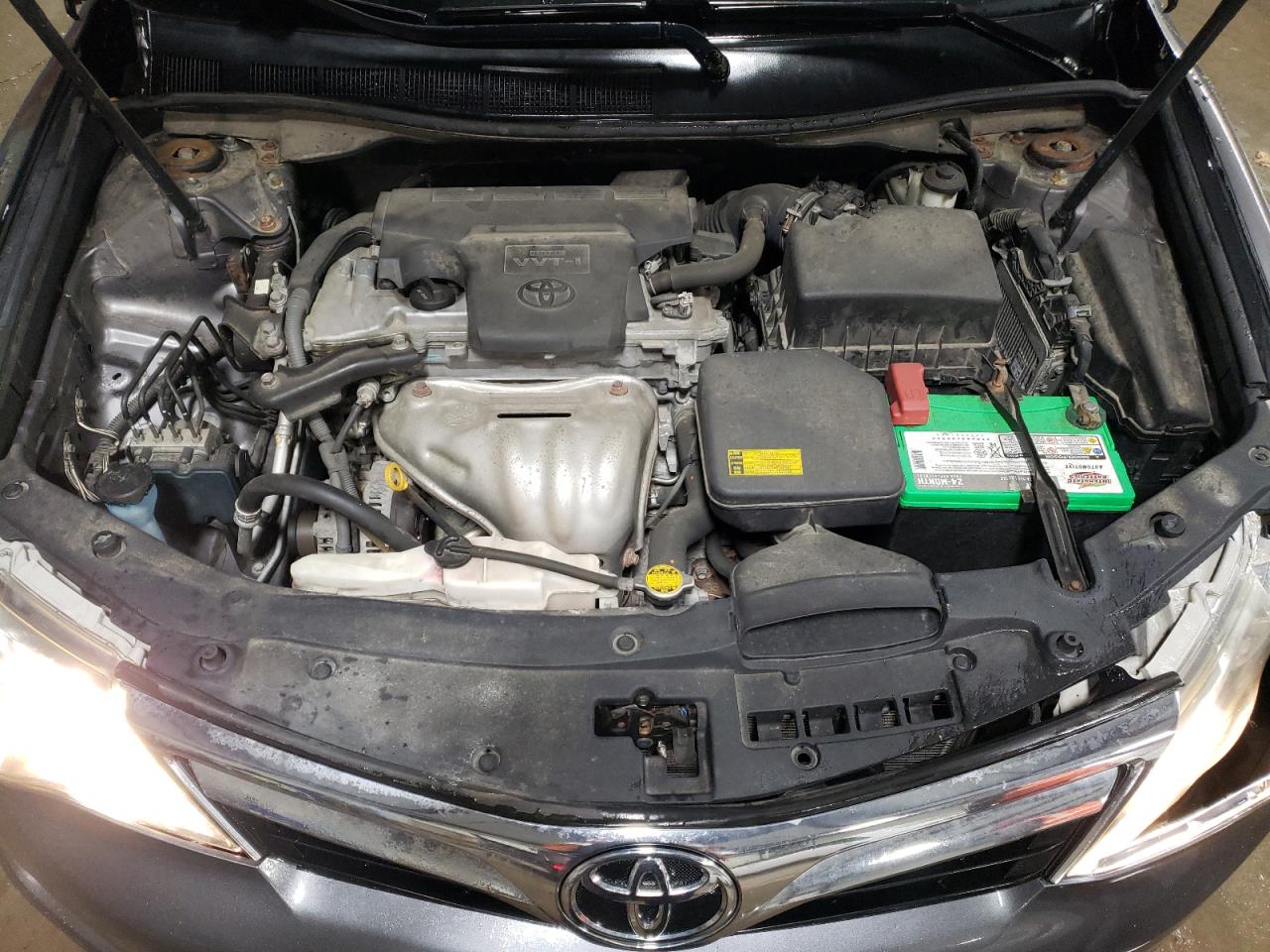 2012 Toyota Camry - Image 11