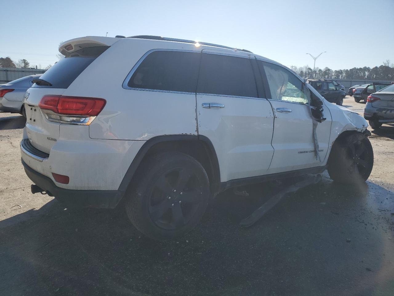 2015 Jeep Grand Cherokee - Image 3