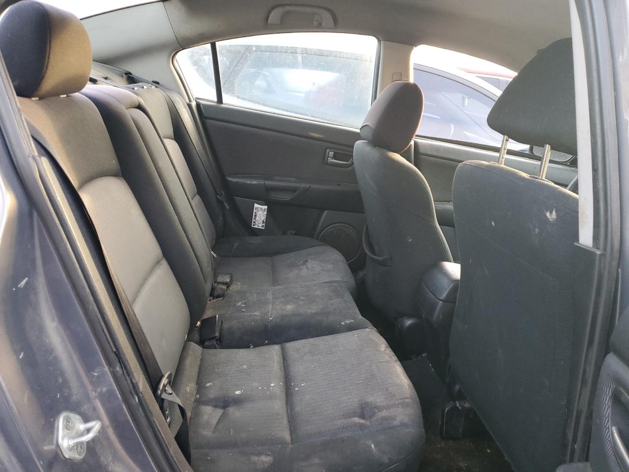 2007 Mazda 3 - Image 10