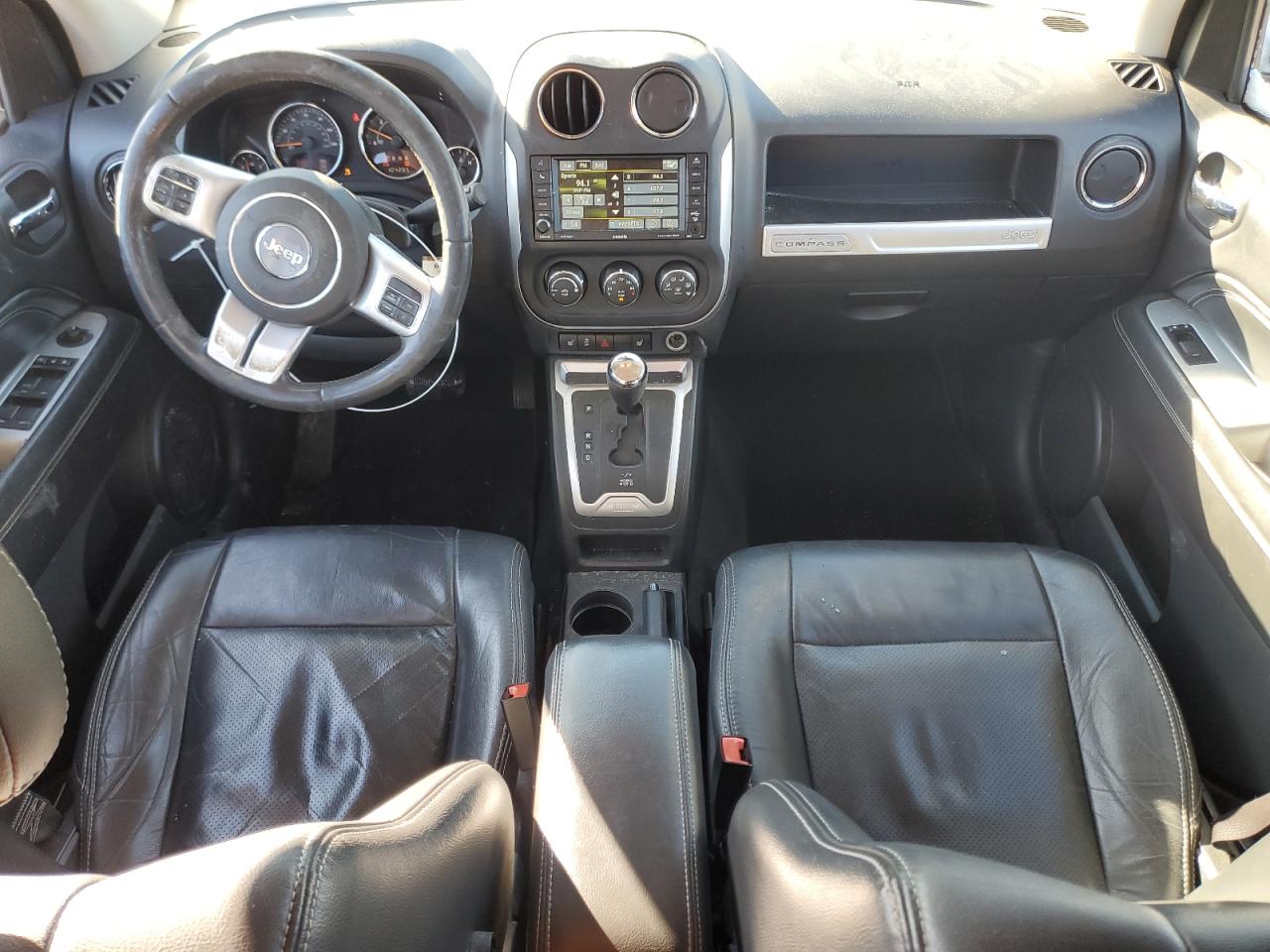 2015 Jeep Compass - Image 8