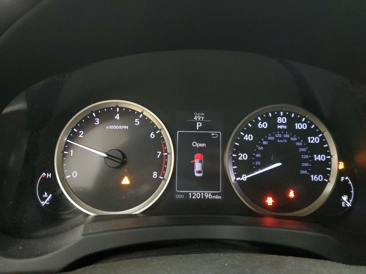 2015 Lexus IS - Image 9