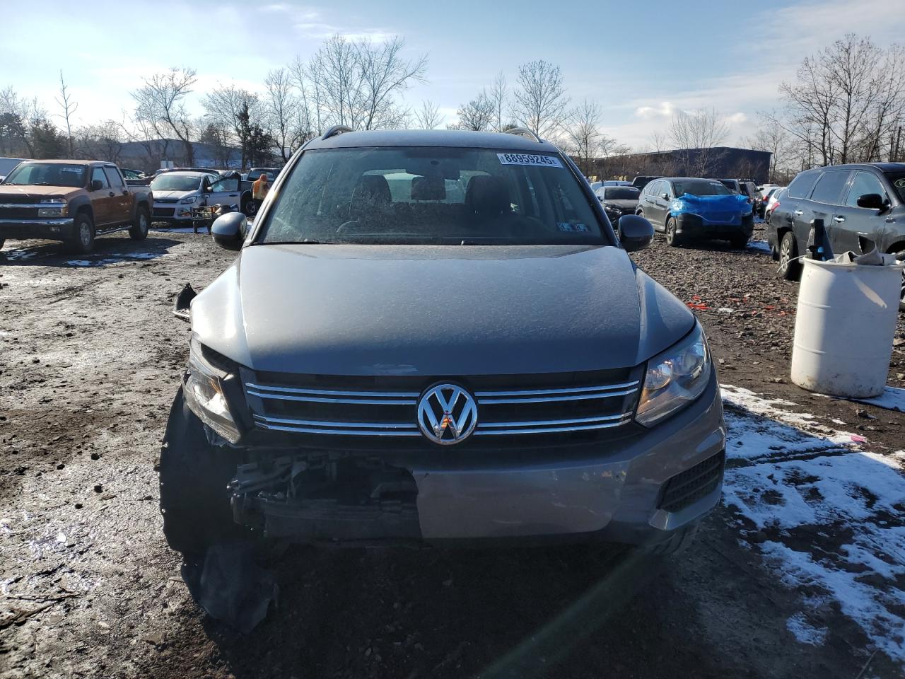 2018 Volkswagen Tiguan - Image 5