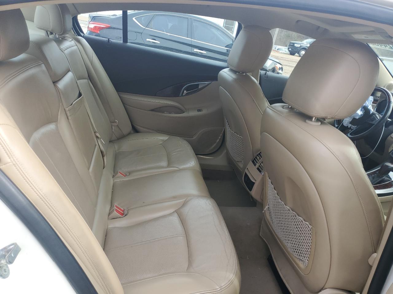 2011 Buick LaCrosse - Image 11