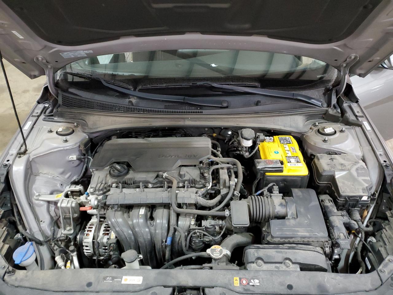 2021 Hyundai Elantra - Image 11