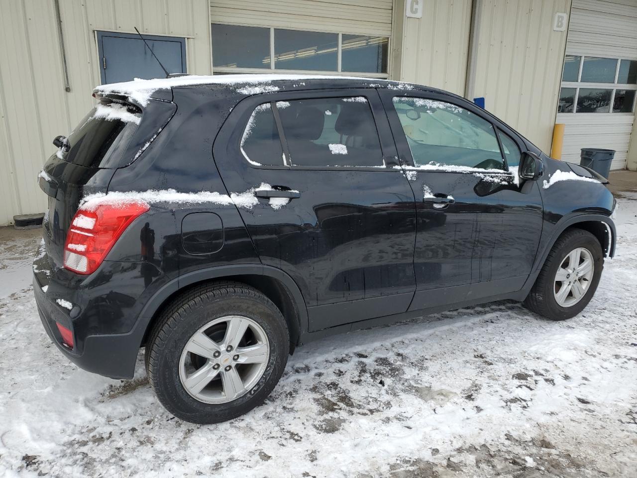 2020 Chevrolet Trax - Image 3